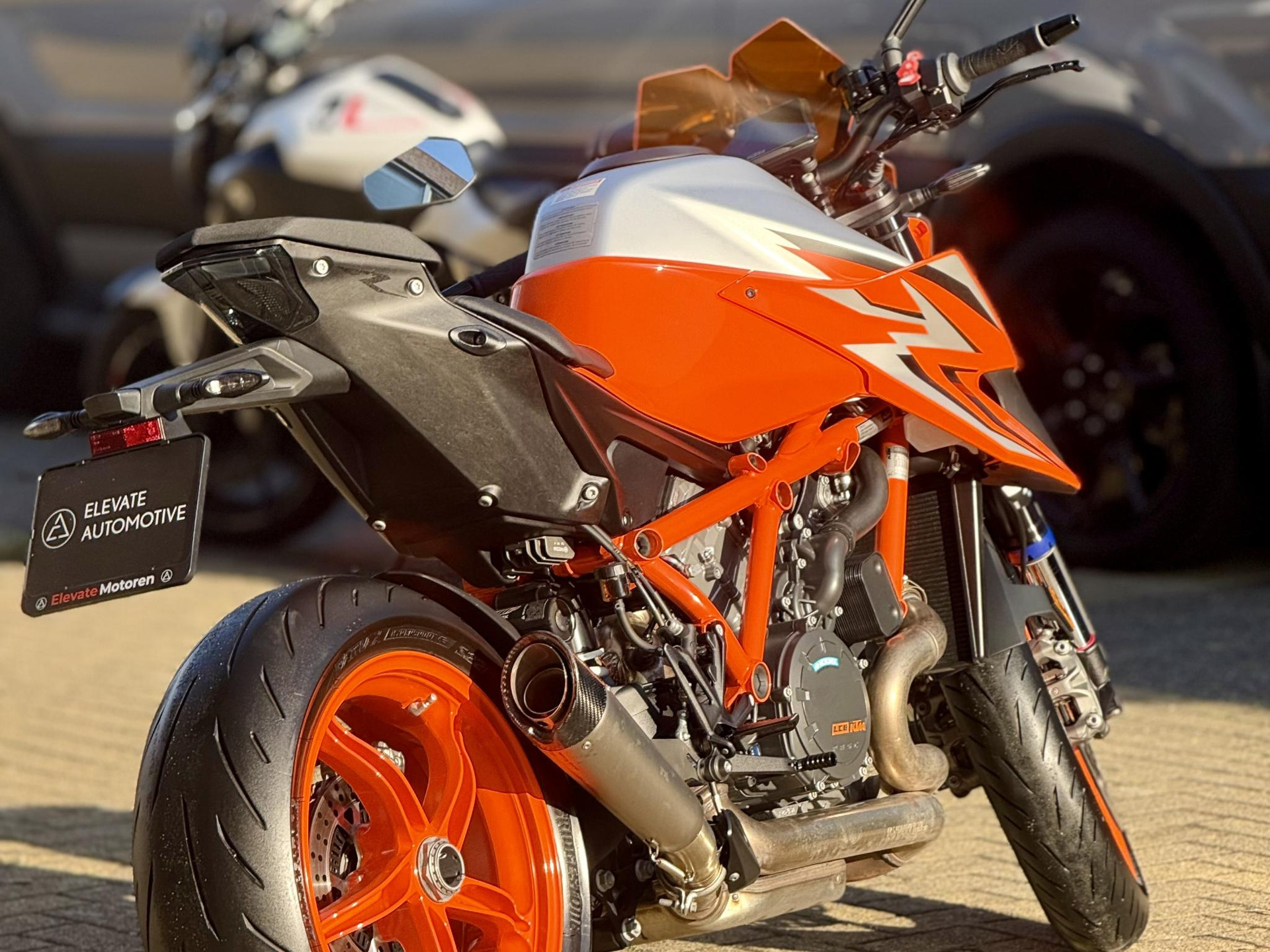 KTM 1290 SuperDuke R Evo Tech Evo Tech 47077252-2.jpg | Elevate Automotive